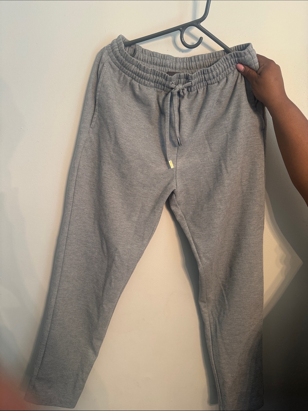 Men's Gray Fleece Joggers with Drawstring Waist